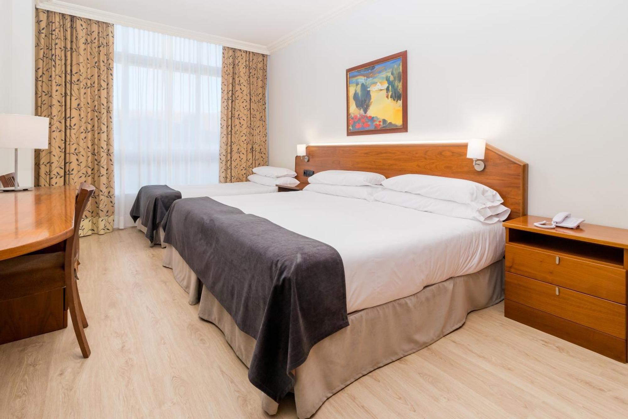 Hotel Milagros Golf Mogro Kültér fotó