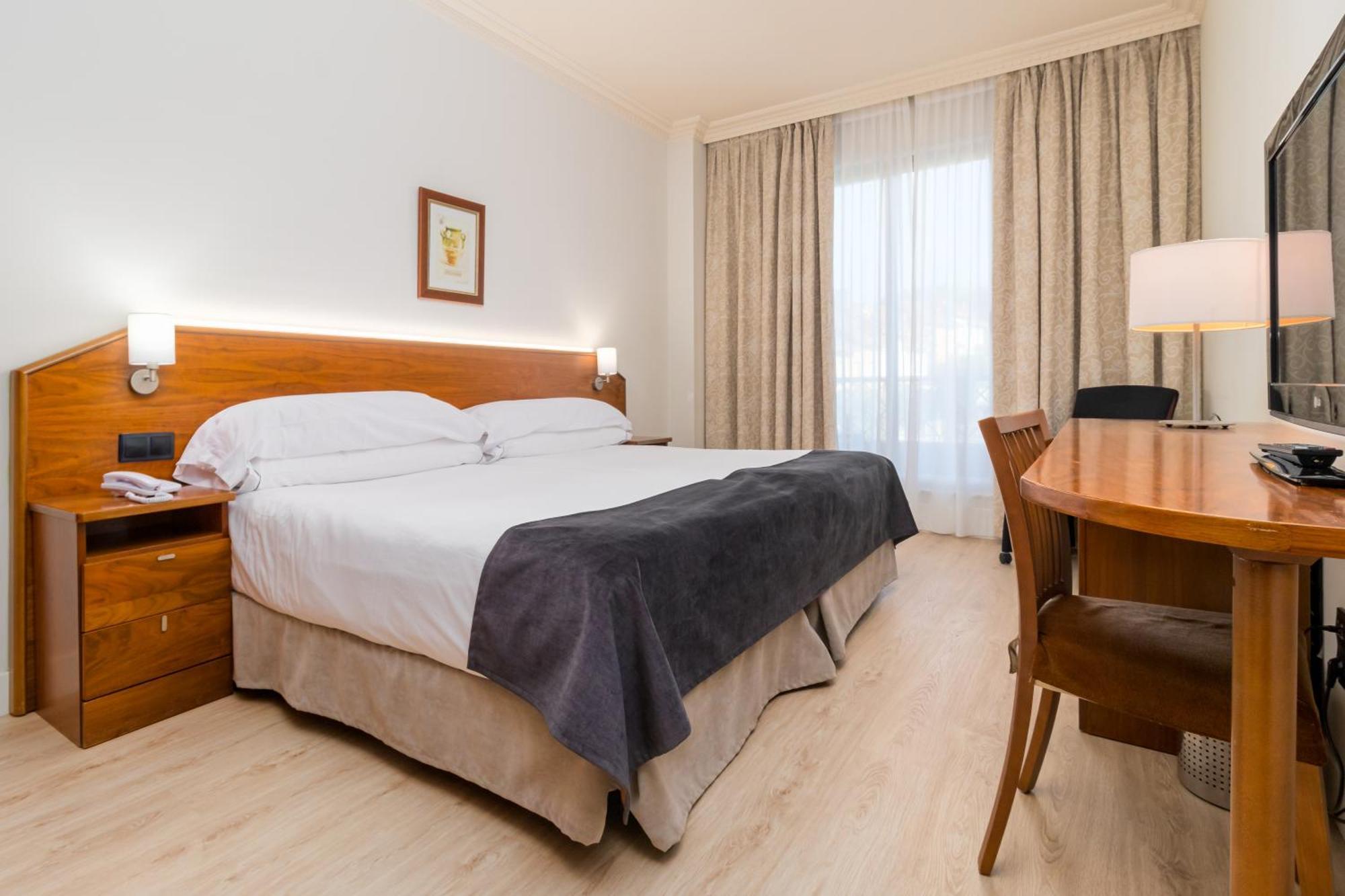 Hotel Milagros Golf Mogro Kültér fotó